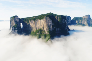 高铁游张常：揽奇峰入怀，品诗韵绵长